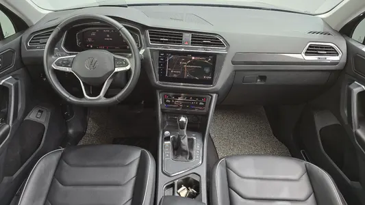 Volkswagen 2 2.0 TDI 2022 7