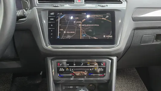 Volkswagen 2 2.0 TDI 2022 12
