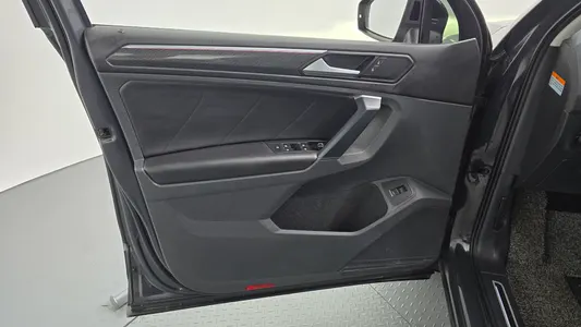 Volkswagen 2 2.0 TDI 2022 24