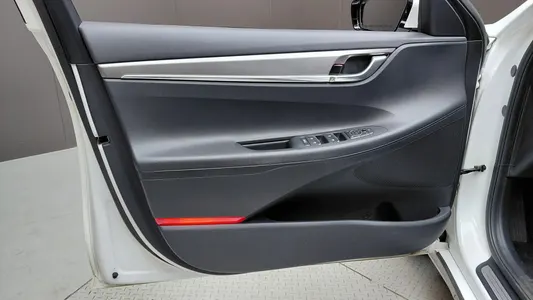 Hyundai IG 2.5 2021 24