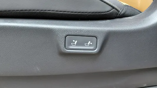 Kia Carnival 9 2023 18