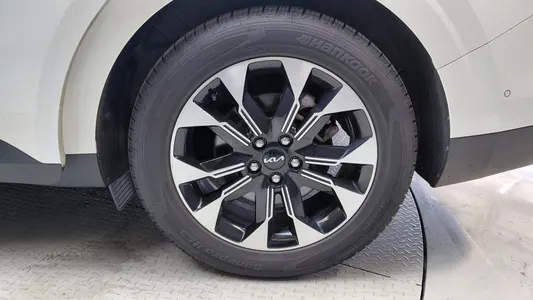 Kia Carnival 9 2023 21