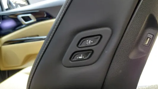 Kia Carnival 9 2023 30