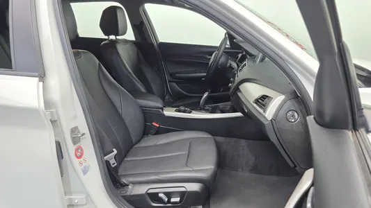 BMW 1 Series (F20) 118d 5 2016 11