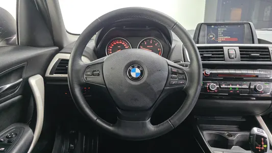 BMW 1 Series (F20) 118d 5 2016 13