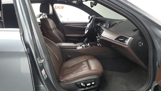 BMW 5 Series (G30) 530i xDrive M 2017 26