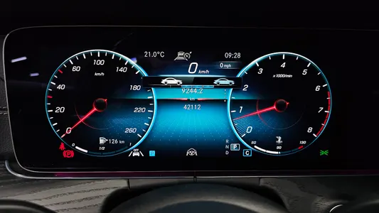 Mercedes-Benz E-Class W213 E250 AMG Line 2023 7