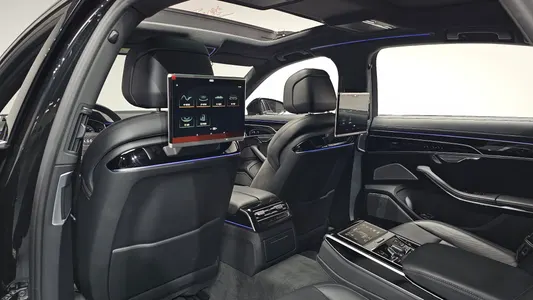 Audi A8 (D5) 55 TFSI LWB 2020 32