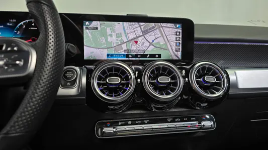 Mercedes-Benz GLB-Class X247 GLB250 4MATIC 2023 12