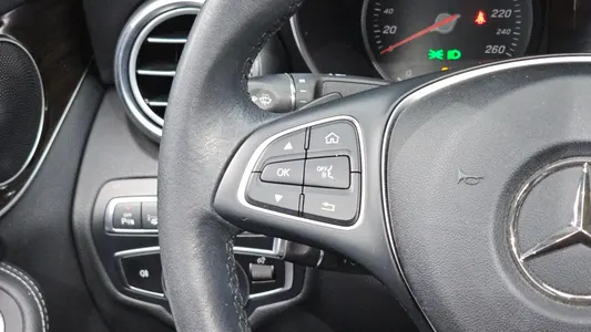 Mercedes-Benz C-Class W205 C200 4MATIC 2018 14