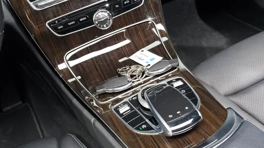 Mercedes-Benz C-Class W205 C200 4MATIC 2018 19