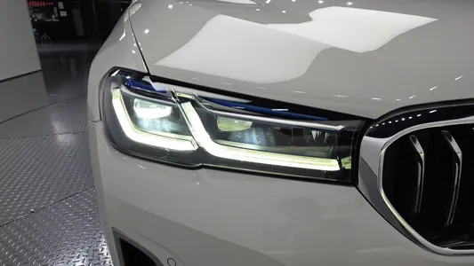 BMW 5 Series (G30) 530e 2021 23