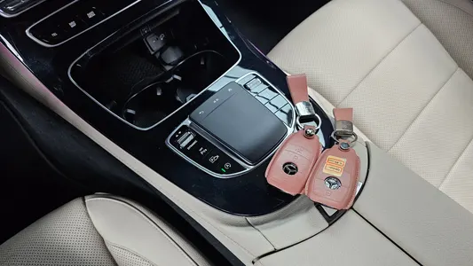 Mercedes-Benz E-Class W213 E250 2022 16