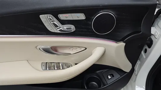 Mercedes-Benz E-Class W213 E250 2022 27