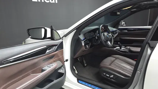 BMW 6 Series GT (G32) 630i xDrive M 2021 10