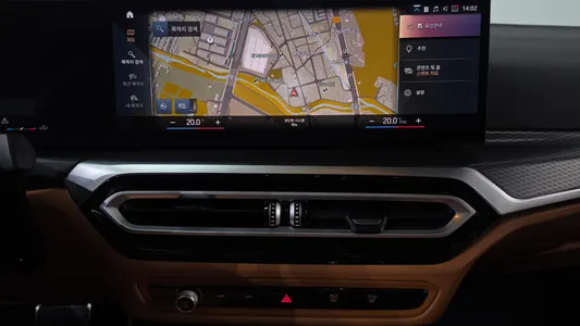 BMW 3 Series (G20) 320i M 2023 12