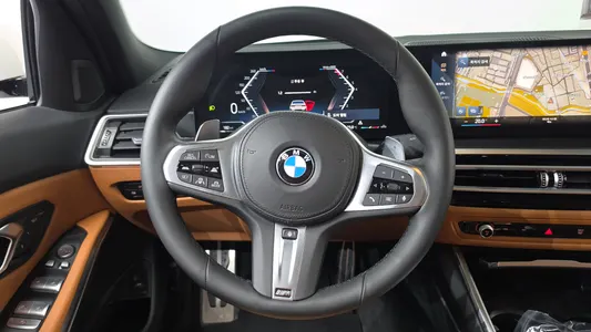 BMW 3 Series (G20) 320i M 2023 13