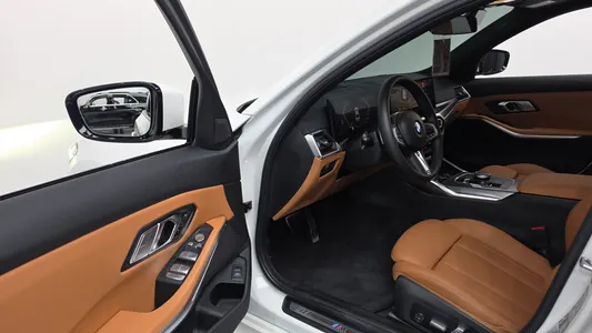 BMW 3 Series (G20) 320i M 2023 10