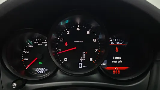 Porsche 마칸 2.0 2021 8