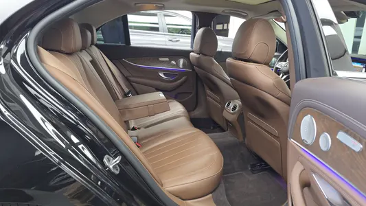Mercedes-Benz E-Class W213 E300e 2019 12