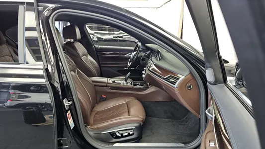 BMW 7 Series (G11) 730d xDrive 2016 11