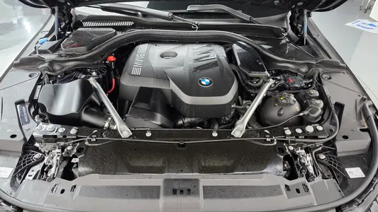 BMW 5 Series (G60) 530e xDrive M 2025 6