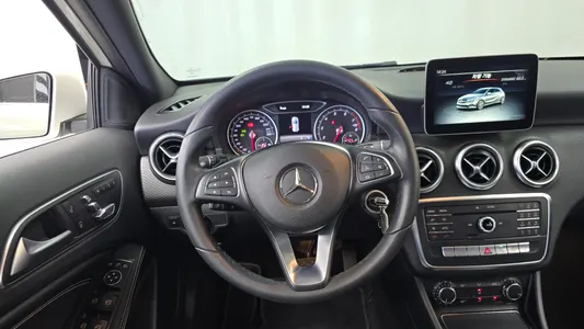 Mercedes-Benz A-Class W176 A200 2016 13