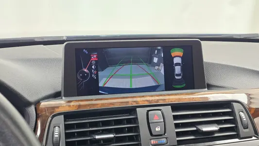 BMW 3 Series (F30) 320i 2013 15