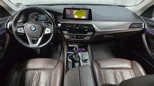 BMW 5 Series (G30) 530i xDrive 2020 6
