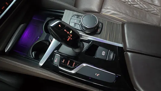 BMW 5 Series (G30) 530i xDrive 2020 8