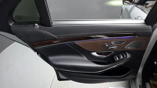 Mercedes-Benz S-Class W222 S560L 4MATIC 2019 25