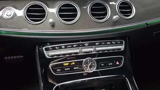 Mercedes-Benz E-Class W213 E350 4MATIC AMG Line 2020 17
