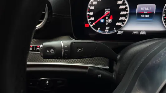 Mercedes-Benz E-Class W213 E350 4MATIC AMG Line 2020 19