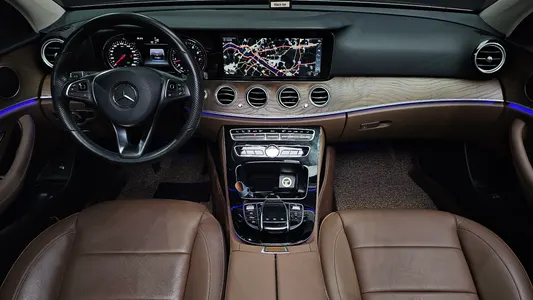 Mercedes-Benz E-Class W213 E300 4MATIC 2017 7