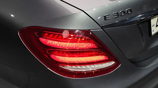 Mercedes-Benz E-Class W213 E300 4MATIC 2017 24