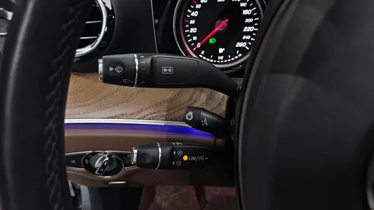 Mercedes-Benz E-Class W213 E300 4MATIC 2017 28