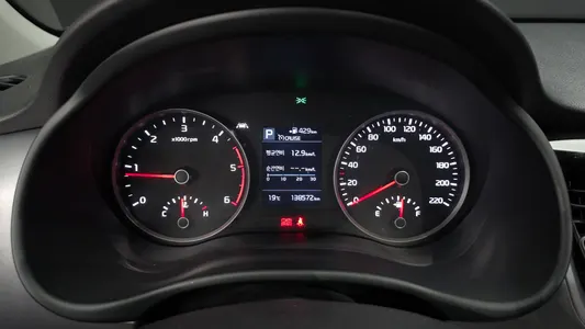 Kia Stonic 1.6 2017 8