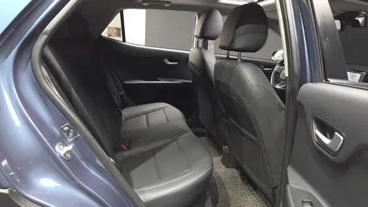 Kia Stonic 1.6 2017 12