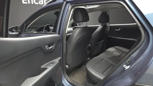 Kia Stonic 1.6 2017 26