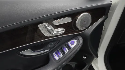 Mercedes-Benz GLC-Class X253 GLC300 4MATIC 2020 34