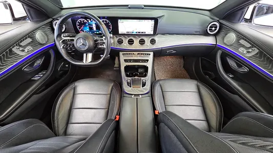 Mercedes-Benz E-Class W213 E350 4MATIC AMG Line 2022 7