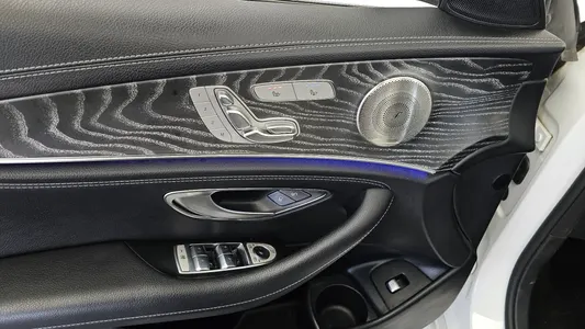 Mercedes-Benz E-Class W213 E350 4MATIC AMG Line 2022 19