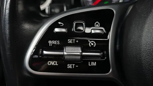 Mercedes-Benz E-Class W213 E300 2019 29