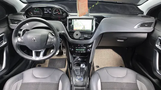 Peugeot 2008 1.6 BlueHDi 2016 7