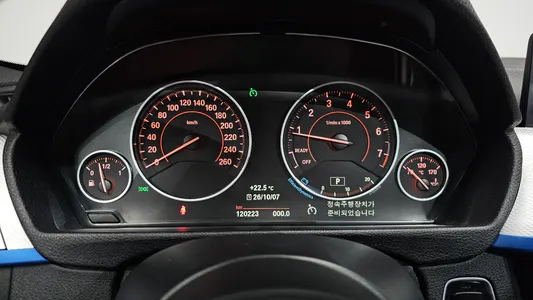 BMW 3 Series (F30) 320i M 2016 7