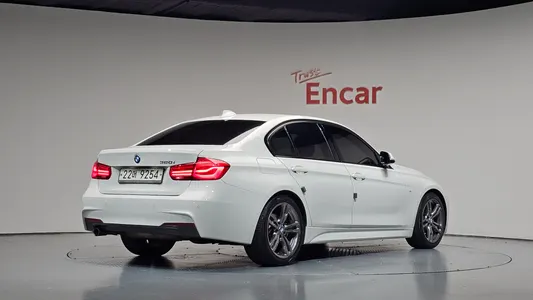 BMW 3 Series (F30) 320i M 2016