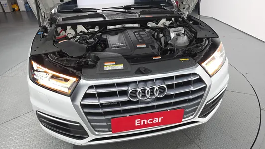 Audi Q5 (FY) 40 TDI 2020 5