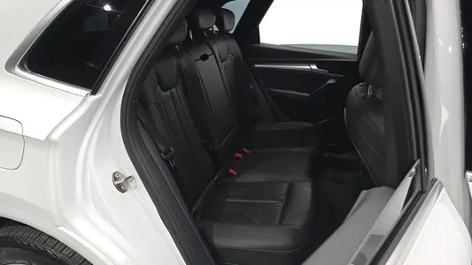 Audi Q5 (FY) 40 TDI 2020 11