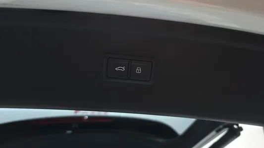 Audi Q5 (FY) 40 TDI 2020 19
