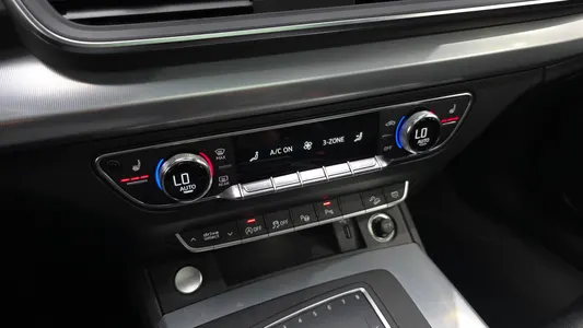 Audi Q5 (FY) 40 TDI 2020 16